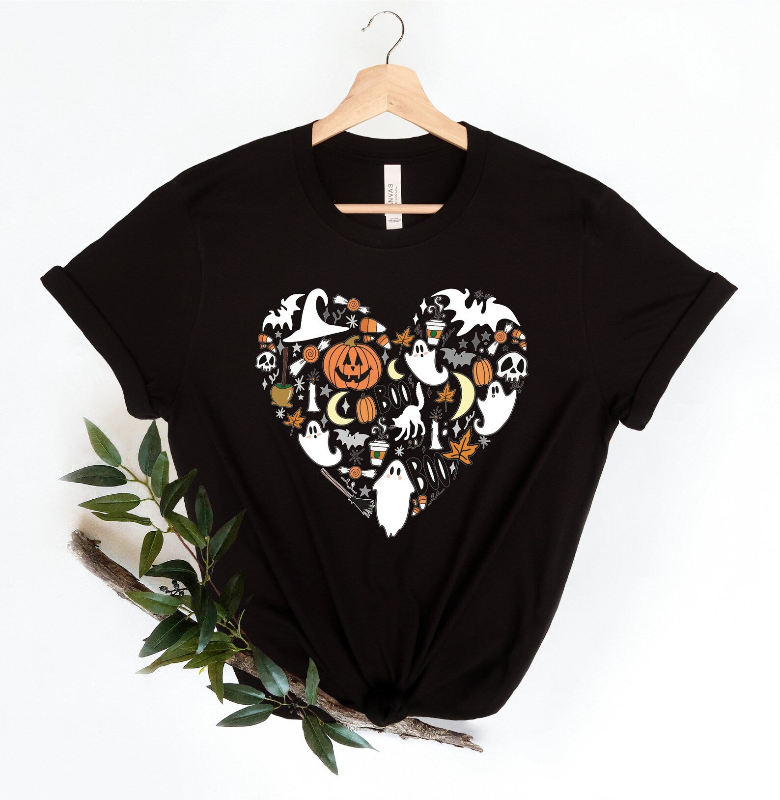 Cute Halloween Theme Shirt for Women, Halloween T-Shirts, Cute Teacher Halloween T-Shirts, Mom Halloween Shirt, Fall Shirts,Happy Halloween