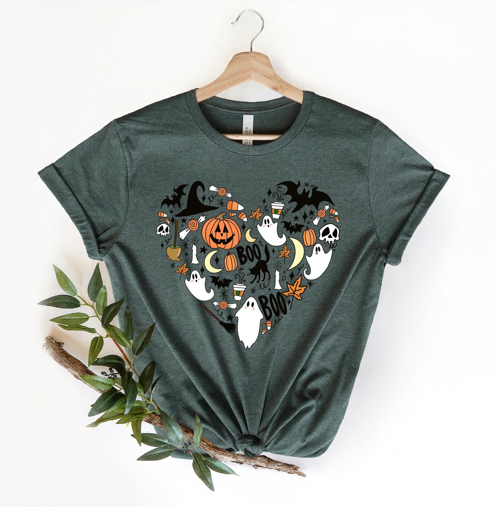 Cute Halloween Theme Shirt for Women, Halloween T-Shirts, Cute Teacher Halloween T-Shirts, Mom Halloween Shirt, Fall Shirts,Happy Halloween