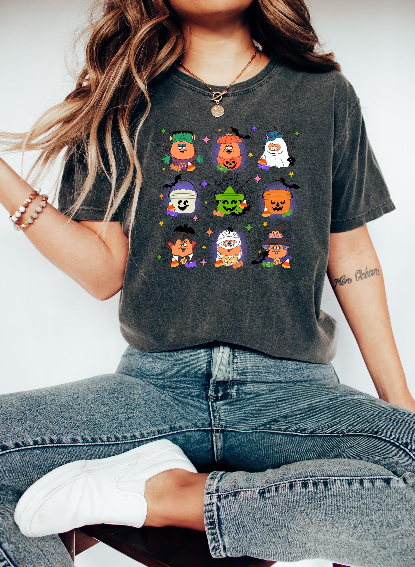 Spooky Nuggets Meal Bucket Shirt, Halloween Chicken Nuggets, Funny Halloween T-Shirt, Trendy Halloween, Spooky Season, Halloween Party Tee