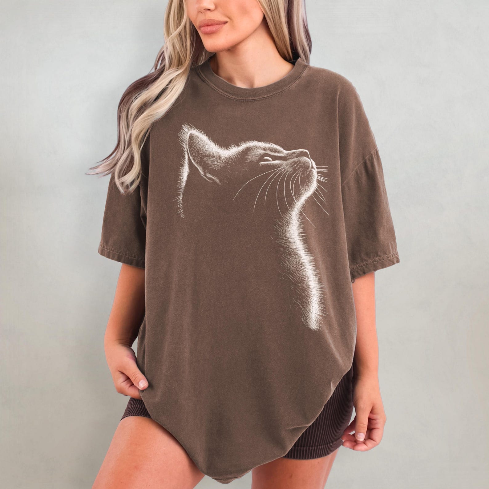 Aesthetic Cat Shirt - Cat, Gift For Cat Owner, Cat Mom Graphic Tee, Cat Lover Gift, Cat Dad Tshirt, Trendy Cat Shirt