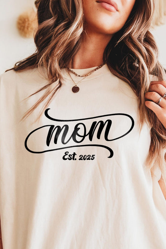 Custom Comfort Colors, Mom and Dad Shirts, Mama Shirt, Dada Shirt, Dad to be, Mom to be, Gift For Mom and Dad, Pregnancy Announcement Shirt, Couple