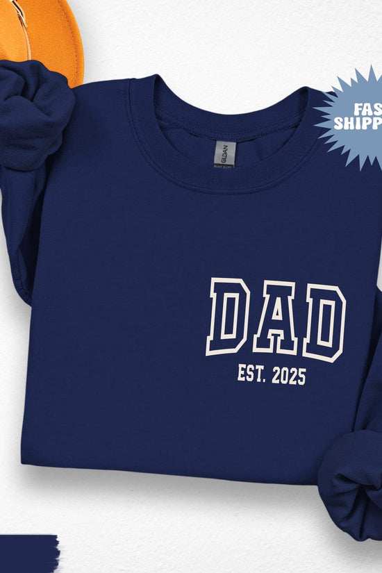 Matching Mom And Dad Shirts, Mom Custom Est Sweatshirt, Custom Mom Gift, Pregnancy Announcement, Mama Est Sweatshirt