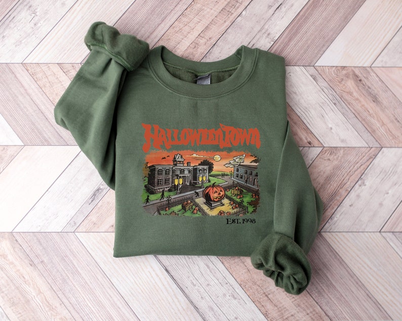 Halloweentown Est 1998 Sweatshirt, Halloweentown University, Retro Halloweentown Sweatshirt, Fall Sweatshirt, Halloween Sweatshirt