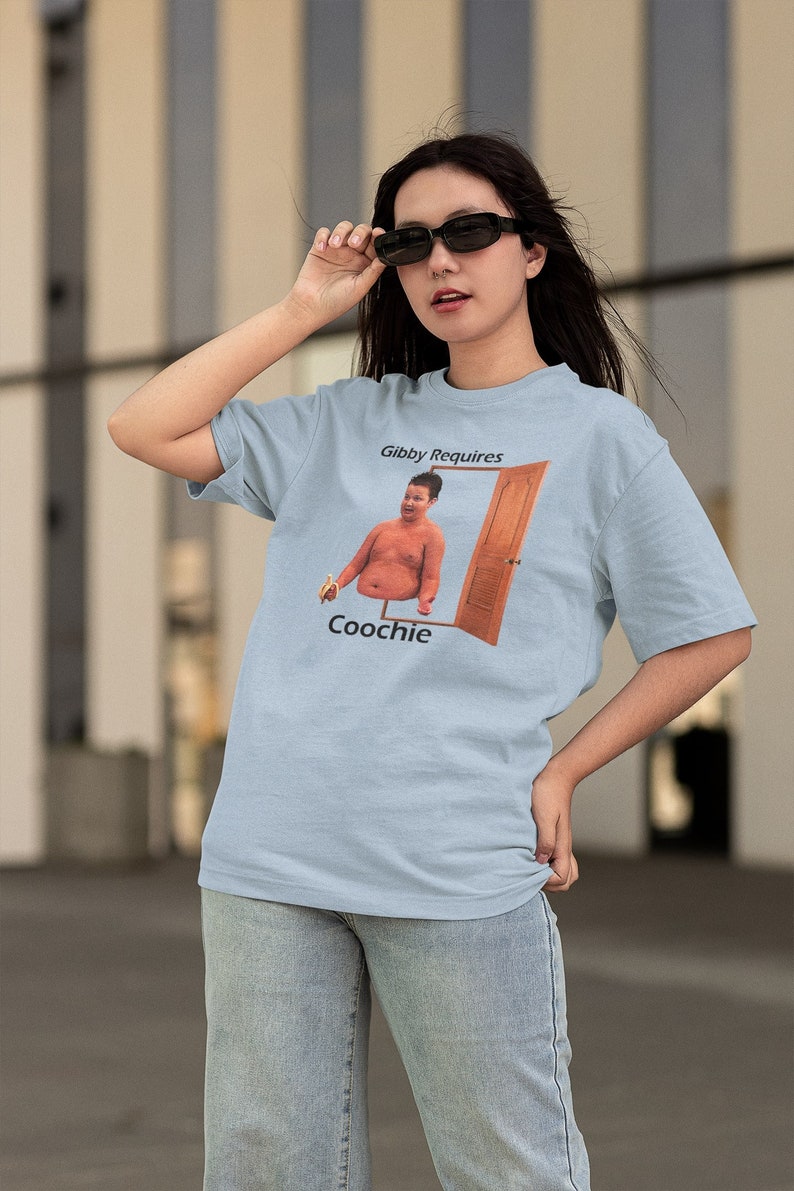 Gibby Requires Coochie Meme T-shirt, Funny Unisex Meme Tee, Viral TV Show Meme Shirt, Hilarious Gibby Meme Gift