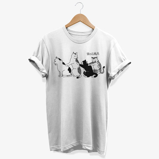 Japanese Cats T-shirt, Minimalist Aesthetic Tshirt, Kawaii Cats Tees, Whimsical Kitties Top, Line Art Fashion, Anime Clothes for Cats Lovers