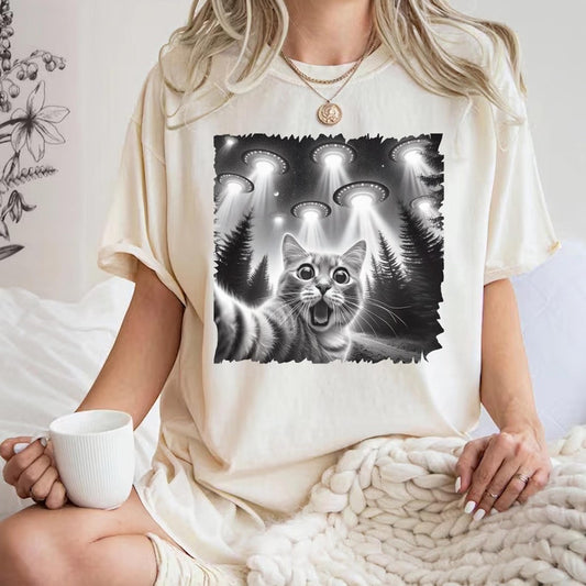 Cat Taking a Selfie UFOs Funny Classic T-Shirt,Funny Cat T-Shirt,UFO Cat Shirt,Cat Selfie Shirt,Aliens With Cat Selfie Shirt,Pet Lover Gift