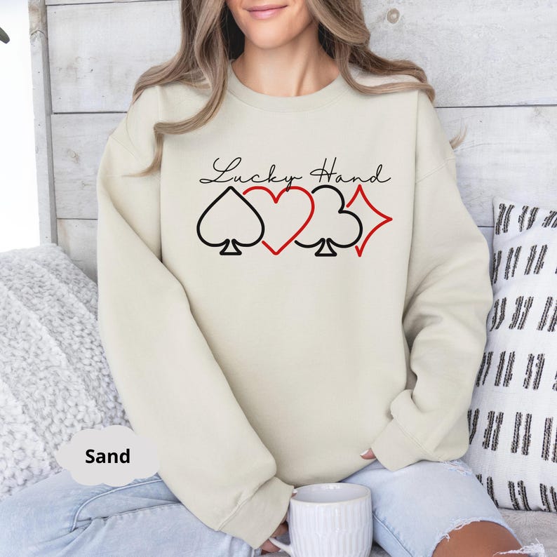 Lucky Hand Sweatshirt, Poker Card Crewneck, Casino Theme Pullover, Gambling Lover Gift, Vegas Trip Outfit, Poker Night Sweatshirt