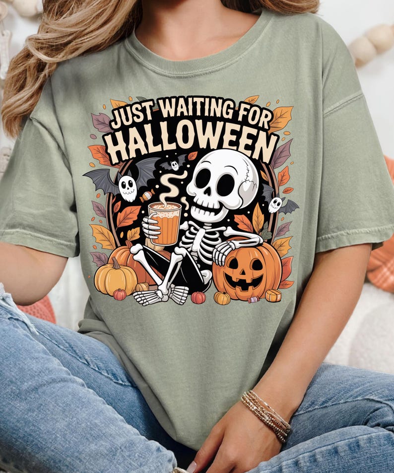 Funny Skeleton Pumpkin Shirt, Spooky Fall Graphic Shirt, Retro Halloween T-Shirt for Her.