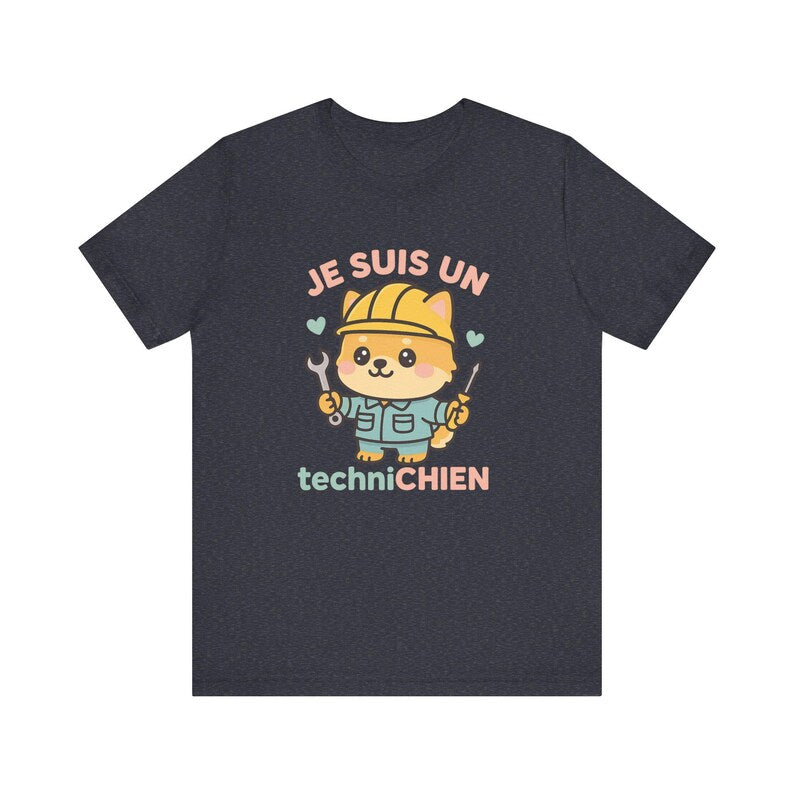 Kawaii Chibi 'Je suis un techniCHIEN' T-Shirt– Cute Dog Lover T-Shirts - Funny Dog T-Shirts • Technician Gifts • Kawaii Pomeranian Shirts