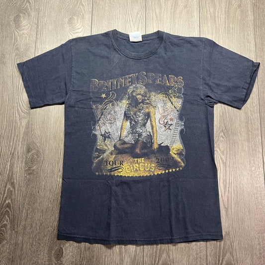 Vintage Britney Spheres The Circus Tour T shirt Medium M Band Rare Music Blue Faded